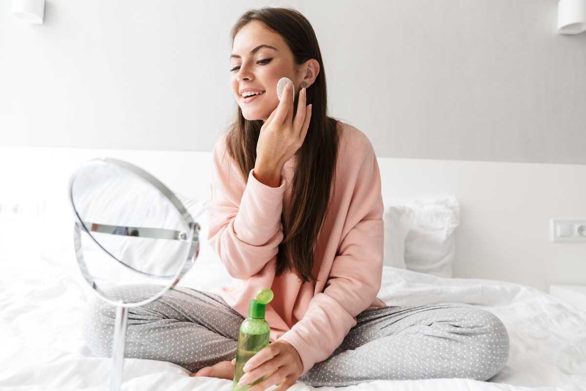 Microbiome-Friendly Makeup and Skincare Formulas